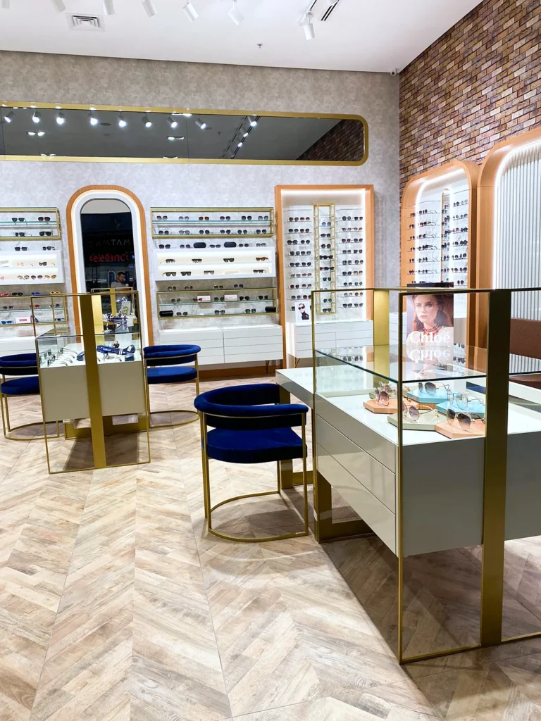 Elegance Optik mağaza iç mekânı, fotoğraf 1