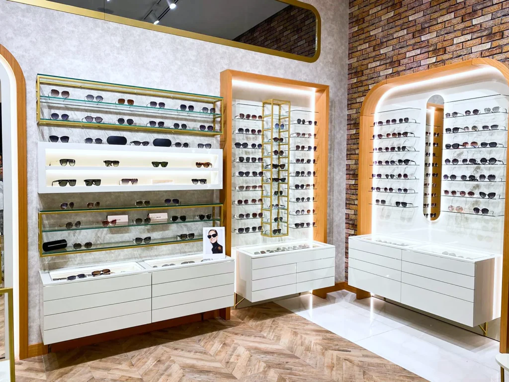 Elegance Optik mağaza iç mekânı, fotoğraf 9