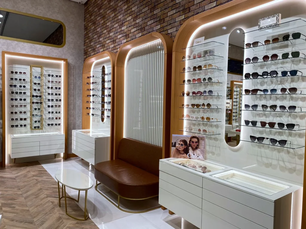 Elegance Optik mağaza iç mekânı, fotoğraf 12